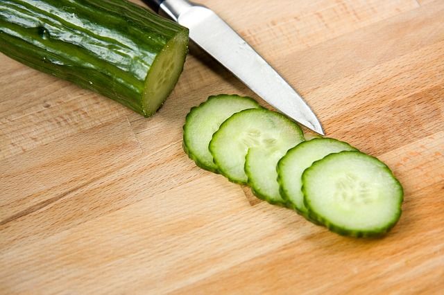 Maak zelf komkommersoep